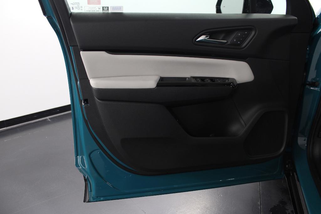 new 2025 Honda Prologue car, priced at $49,835