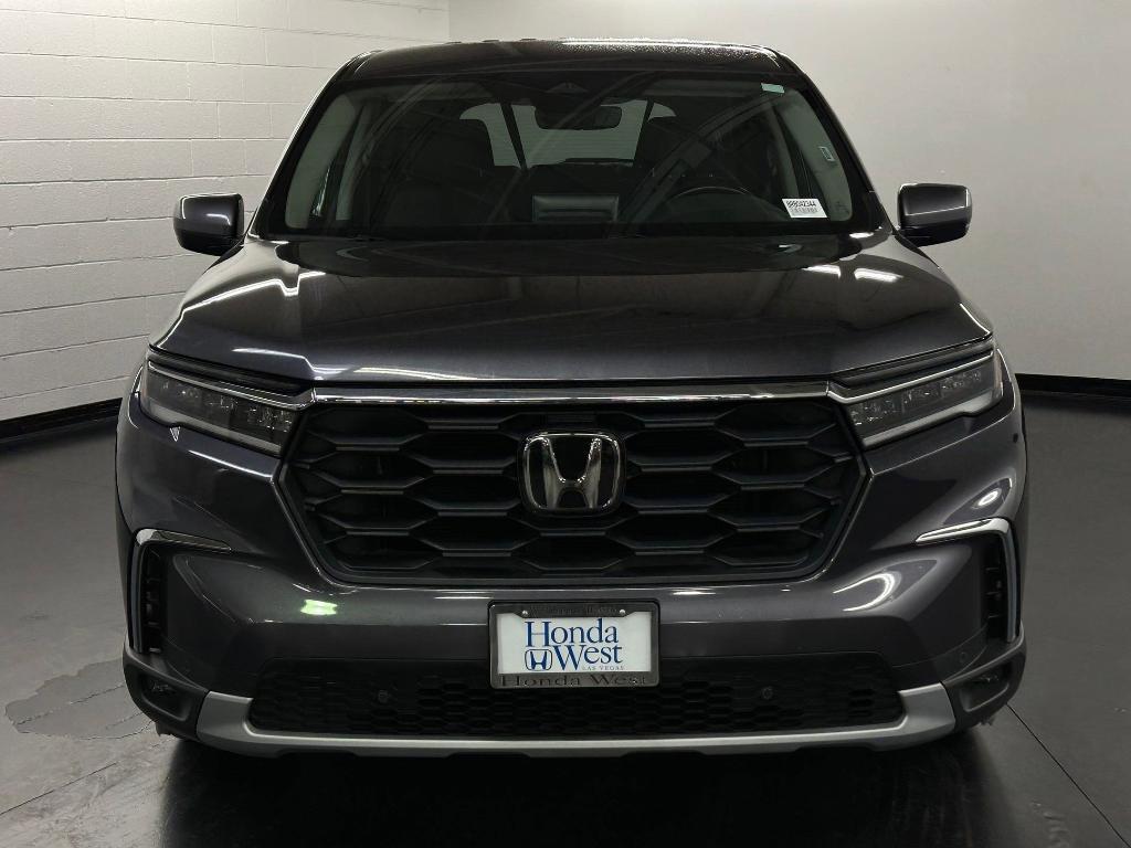used 2024 Honda Pilot car, priced at $34,997