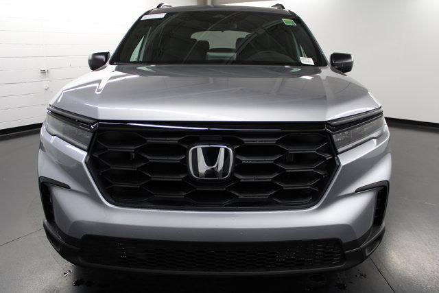 new 2025 Honda Pilot car, priced at $41,908