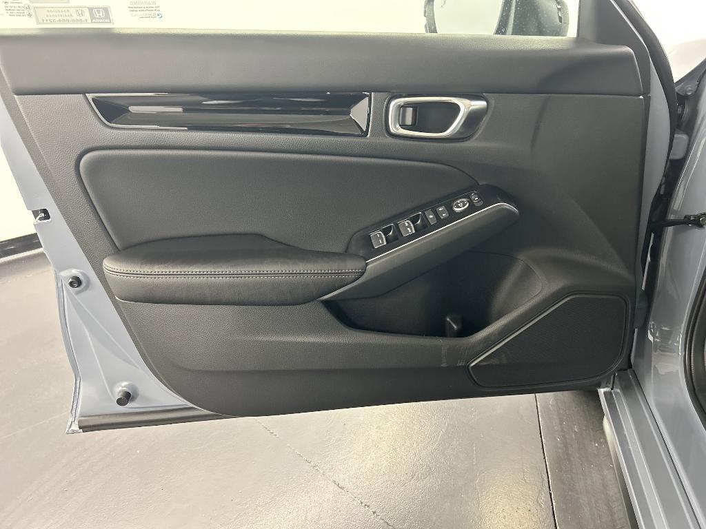 new 2025 Honda Civic Hybrid car, priced at $32,834