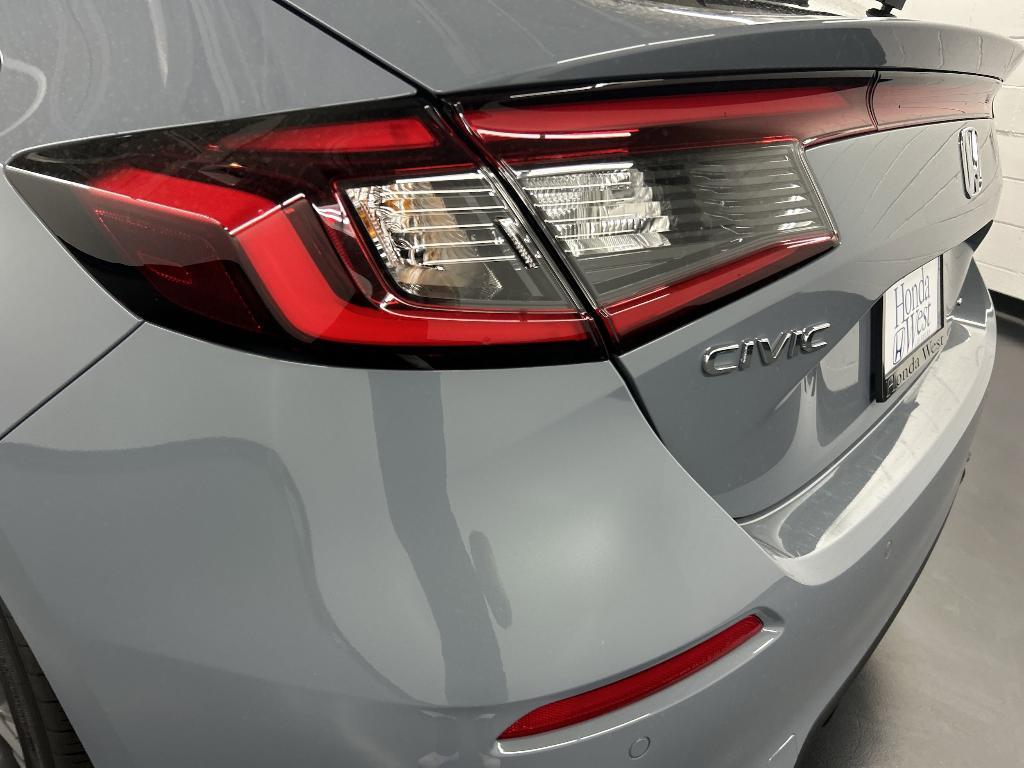 new 2025 Honda Civic Hybrid car, priced at $32,834