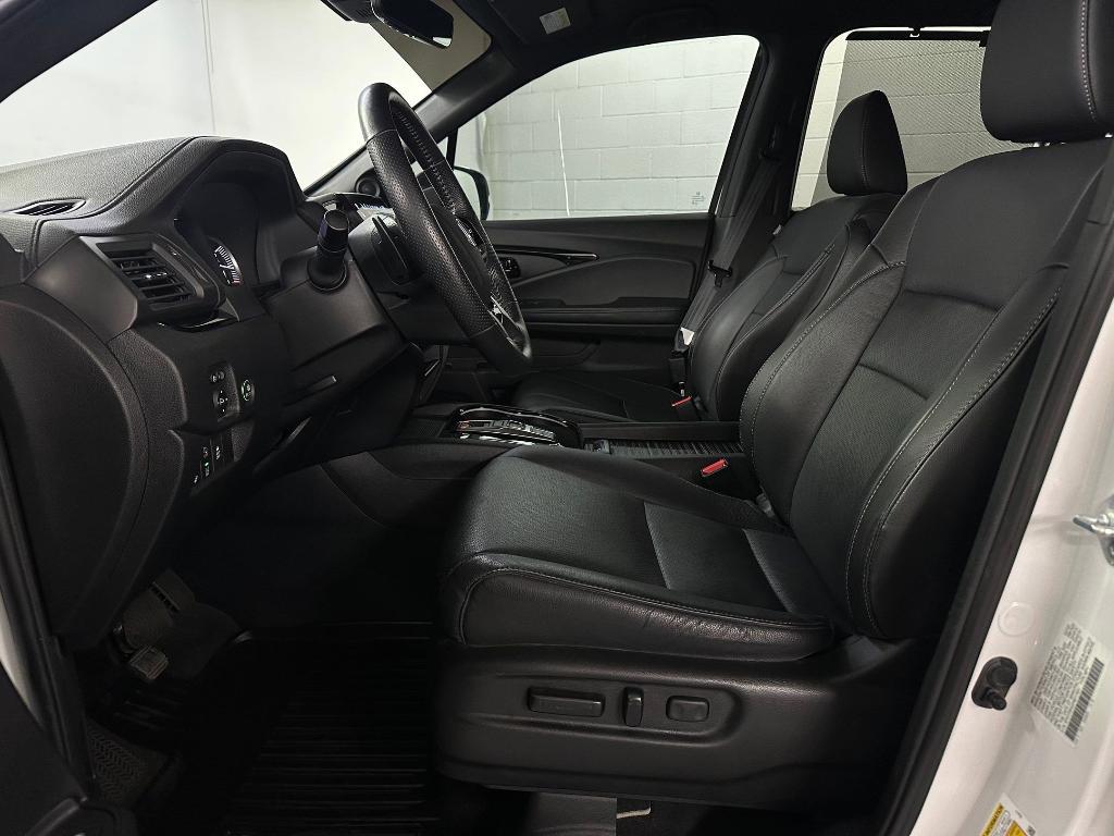 used 2023 Honda Passport car, priced at $35,498