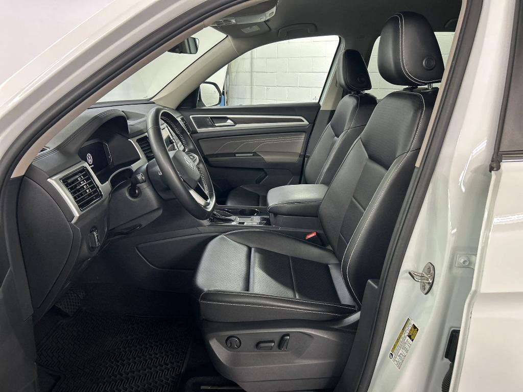 used 2022 Volkswagen Atlas car, priced at $23,996