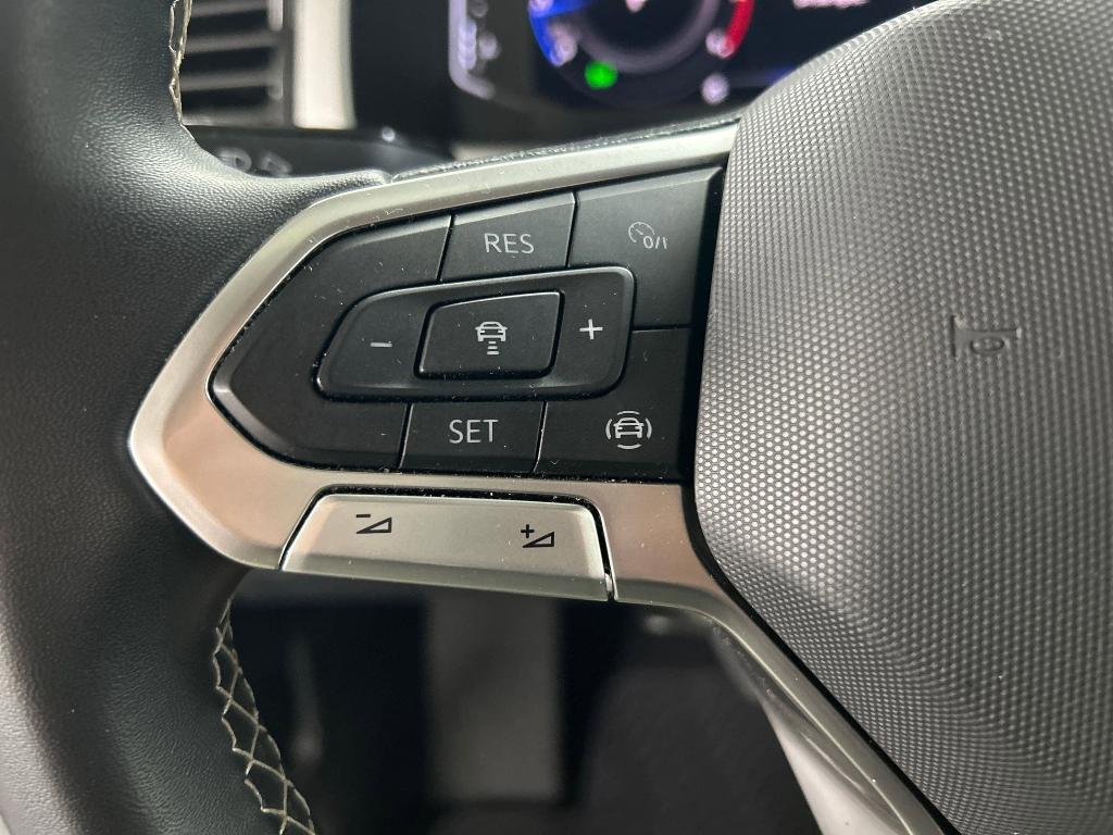 used 2022 Volkswagen Atlas car, priced at $23,996