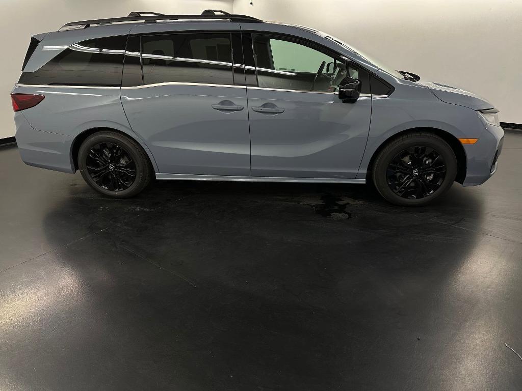 new 2026 Honda Odyssey car, priced at $47,240