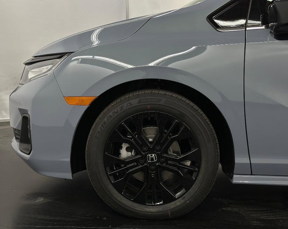 new 2026 Honda Odyssey car, priced at $47,240
