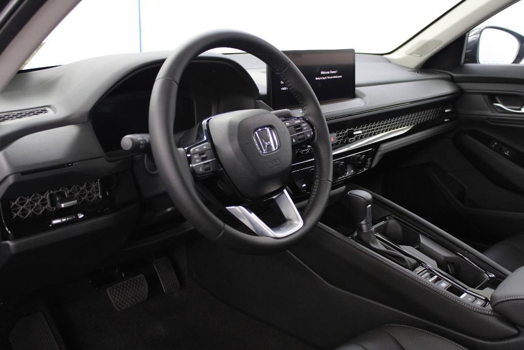 new 2025 Honda Accord Hybrid car, priced at $37,803