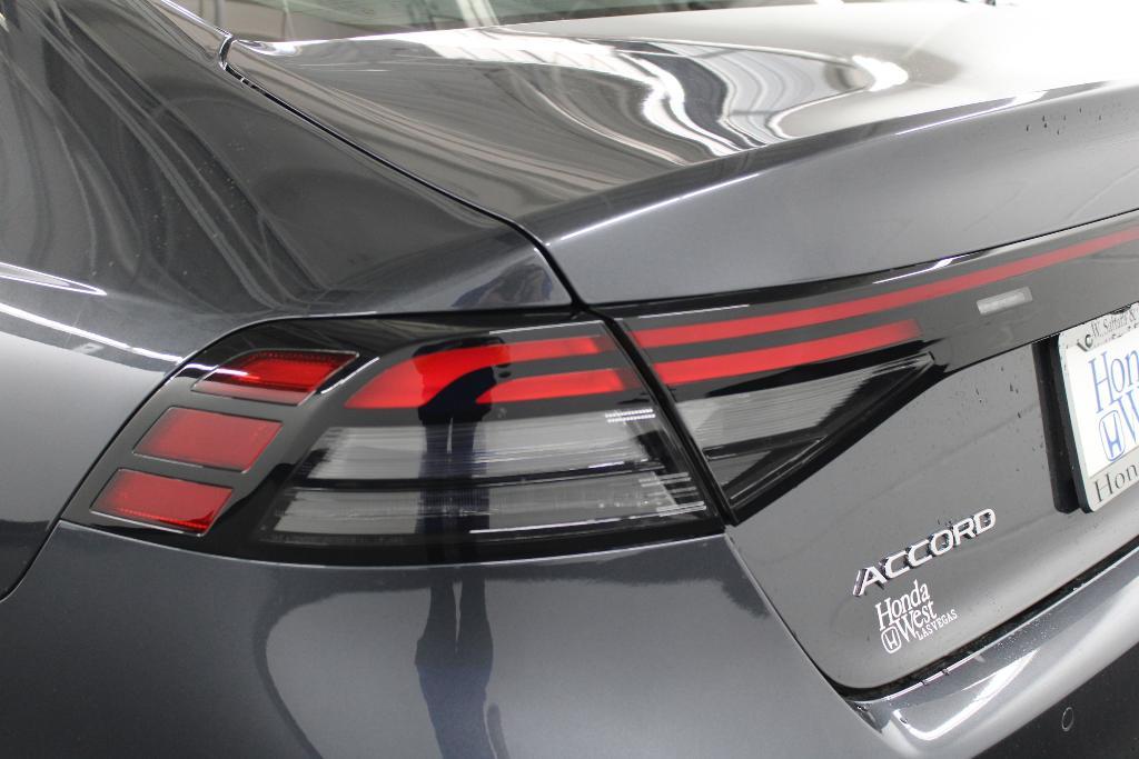 new 2025 Honda Accord Hybrid car, priced at $37,803