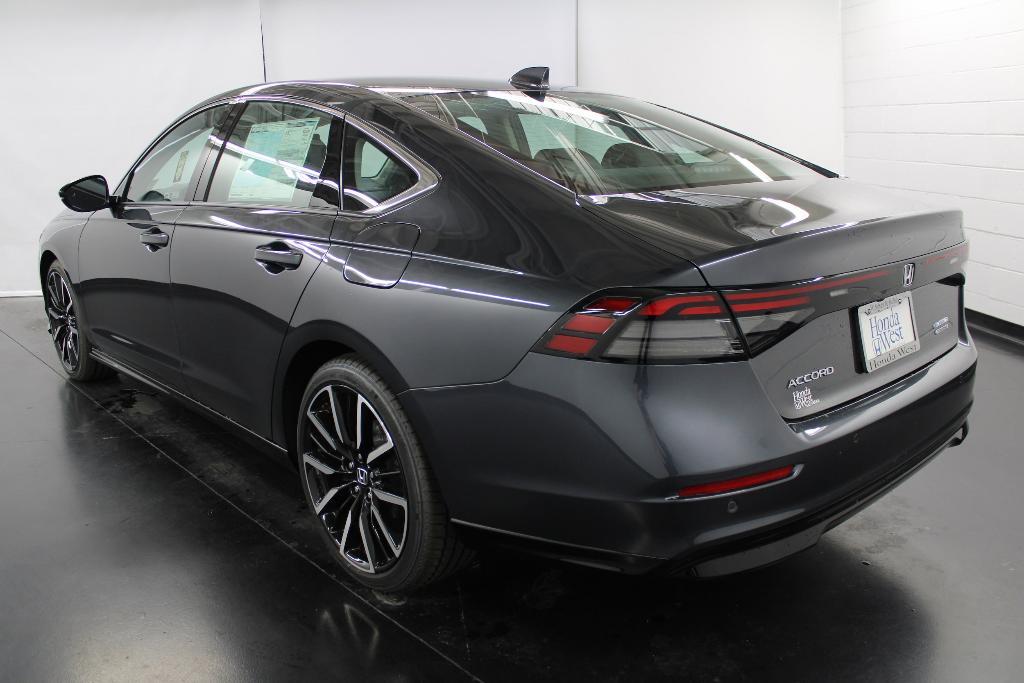 new 2025 Honda Accord Hybrid car, priced at $37,803