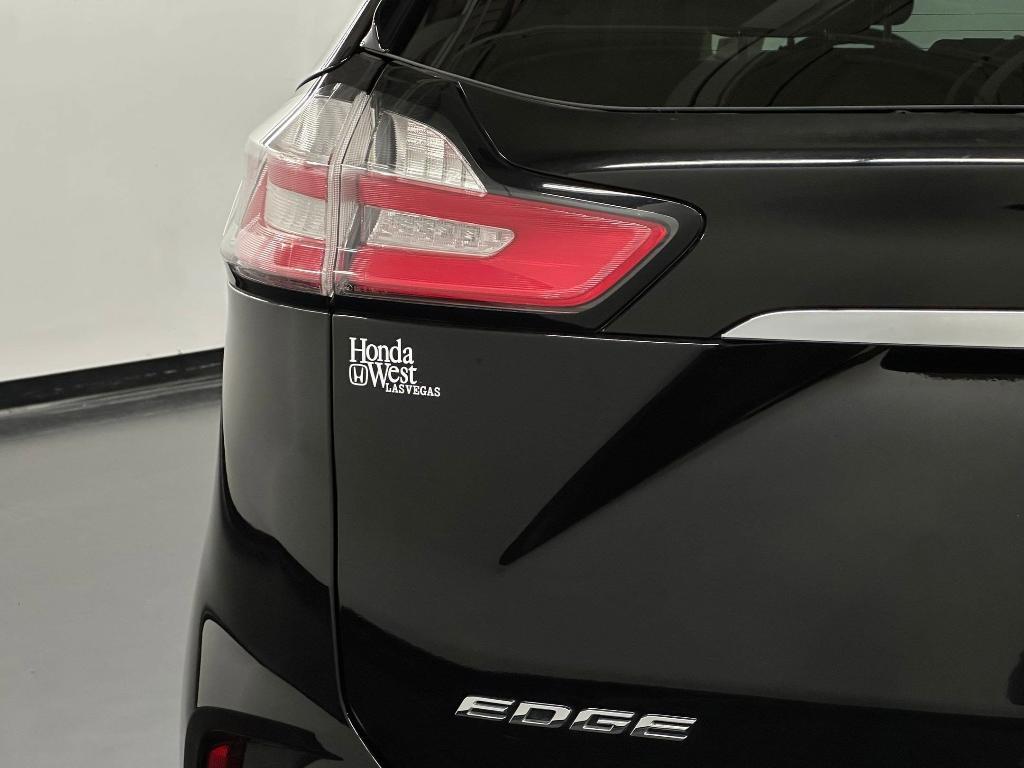 used 2020 Ford Edge car, priced at $13,499