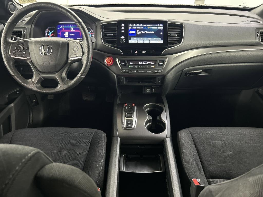used 2022 Honda Pilot car, priced at $30,997