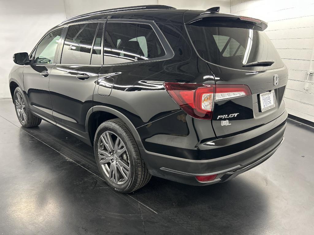 used 2022 Honda Pilot car, priced at $30,997