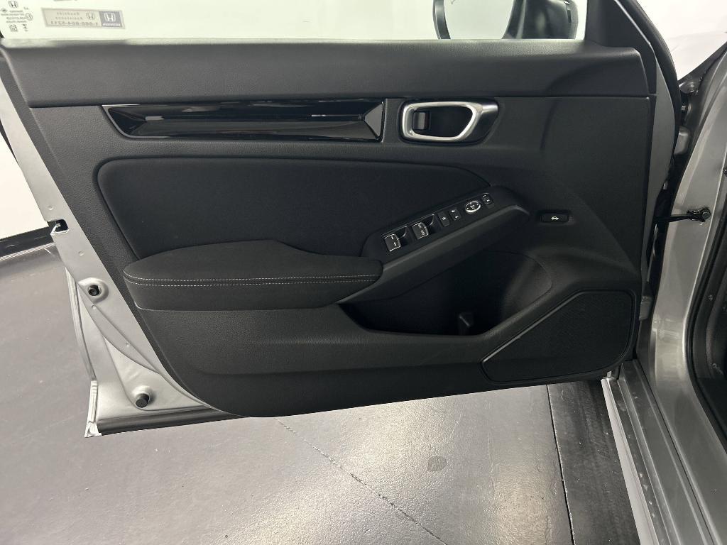 new 2026 Honda Civic Hybrid car, priced at $30,445