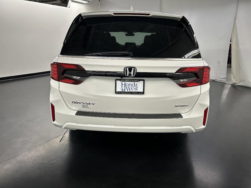 new 2025 Honda Odyssey car, priced at $42,762