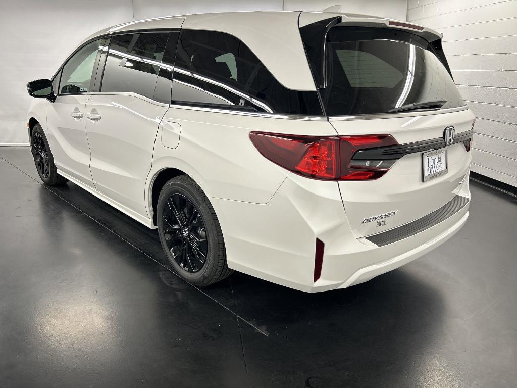 new 2025 Honda Odyssey car, priced at $42,762