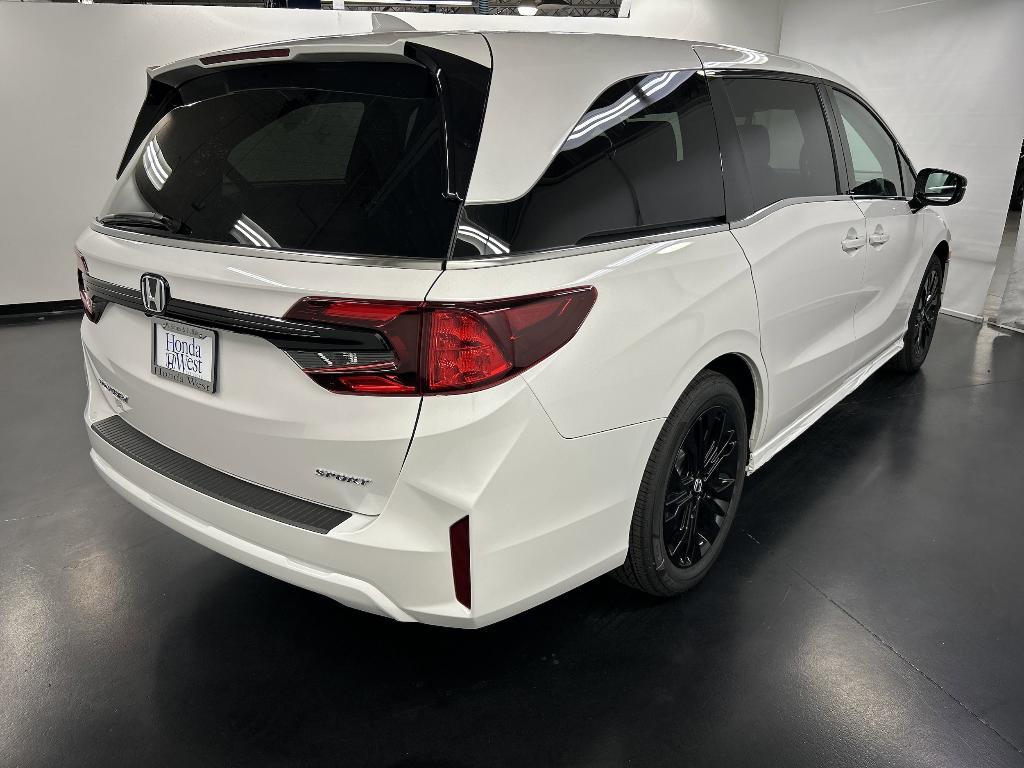 new 2025 Honda Odyssey car, priced at $42,762