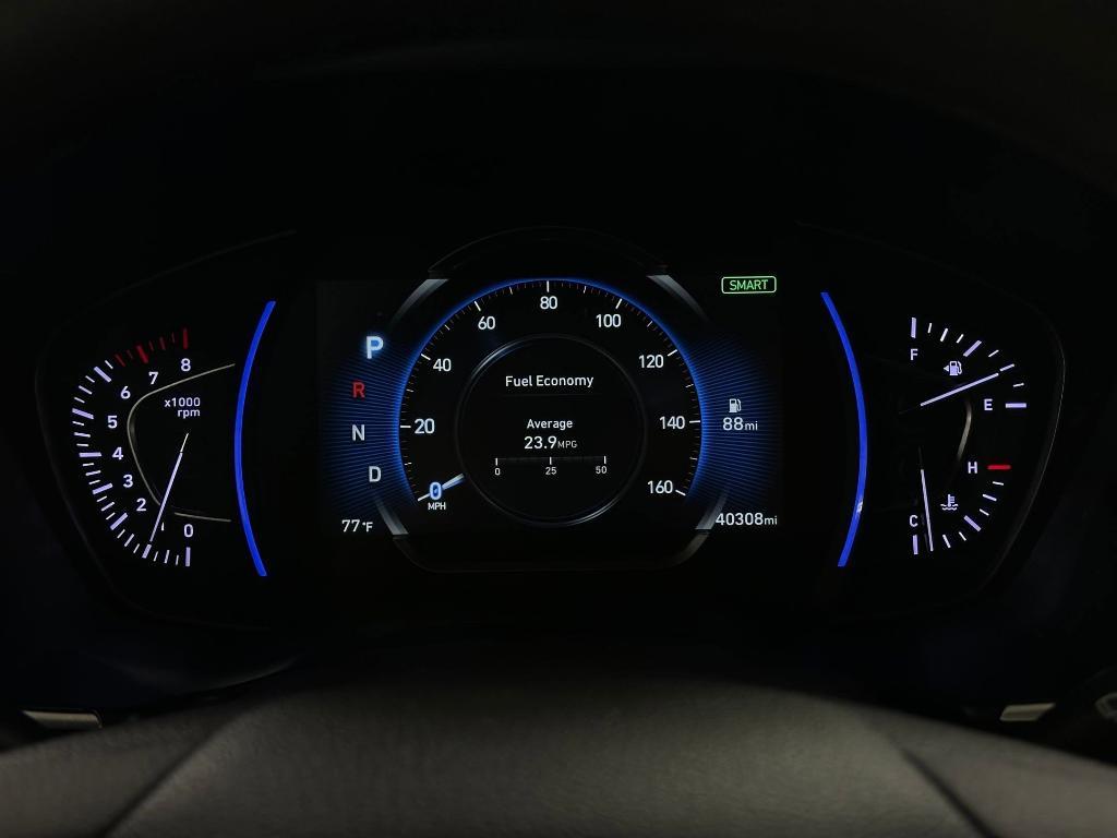 used 2020 Hyundai Santa Fe car, priced at $18,998