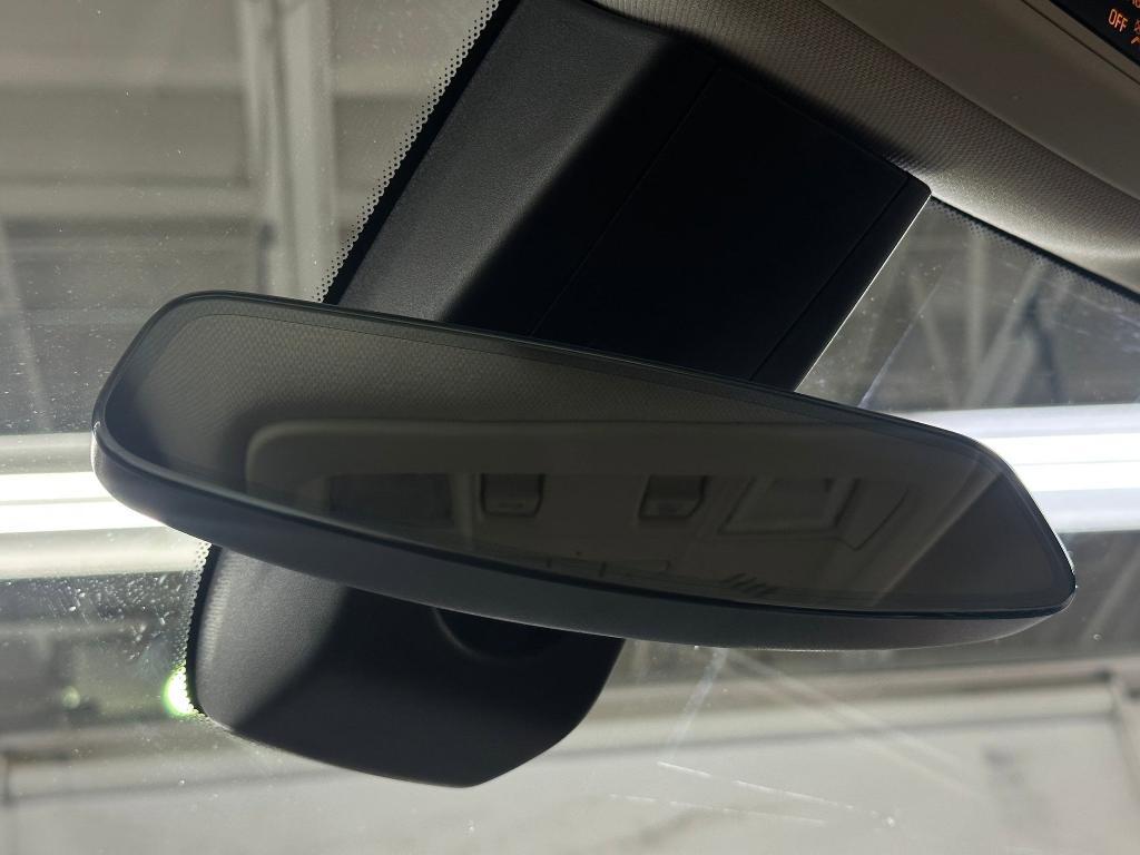 used 2020 Cadillac XT5 car, priced at $18,498