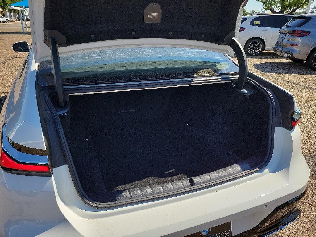 new 2025 BMW 760 car, priced at $128,625