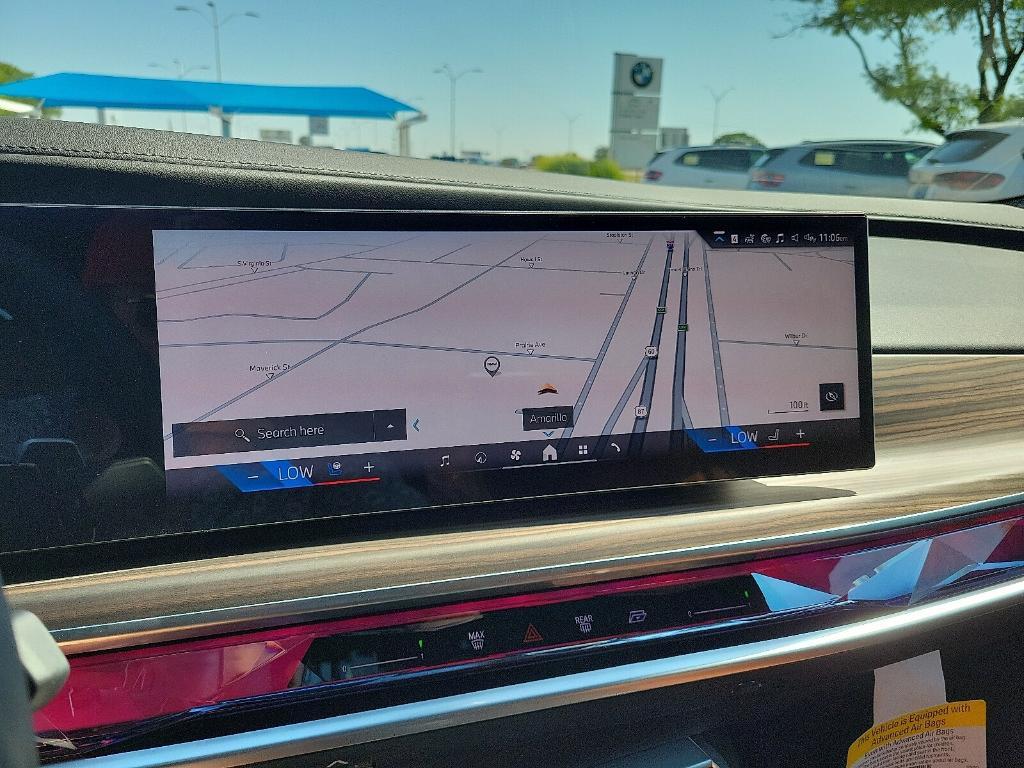 new 2025 BMW 760 car, priced at $128,625