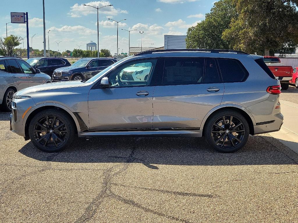 new 2026 BMW X7 car, priced at $96,610
