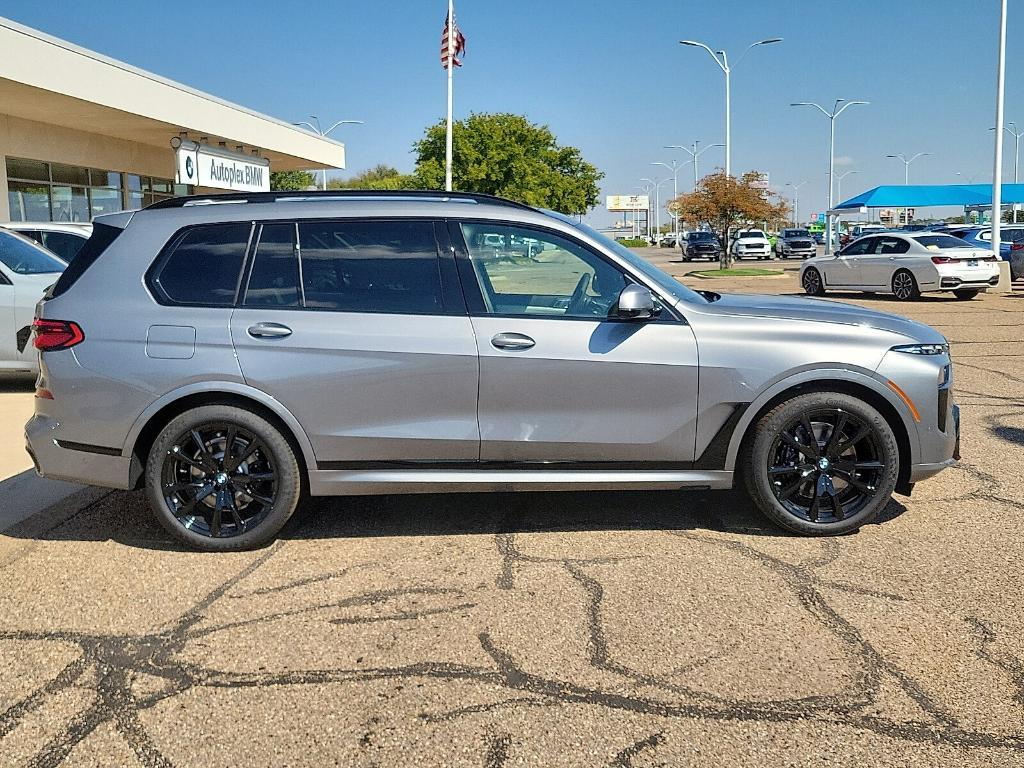 new 2026 BMW X7 car, priced at $96,610