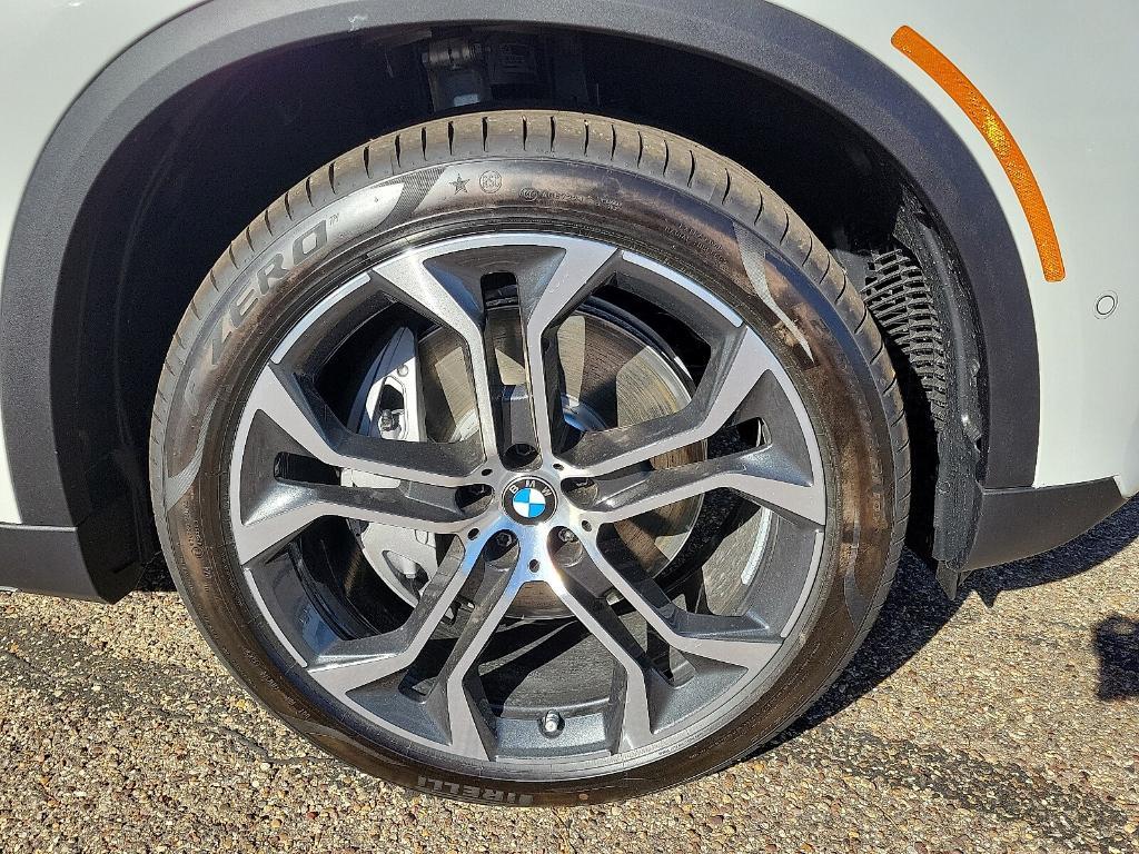 new 2026 BMW X5 PHEV car, priced at $84,525