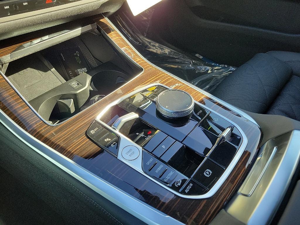 new 2026 BMW X5 PHEV car, priced at $84,525