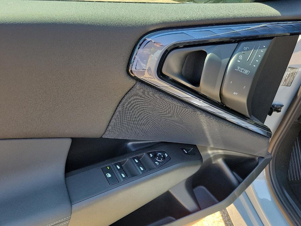 new 2025 BMW X3 car, priced at $60,560