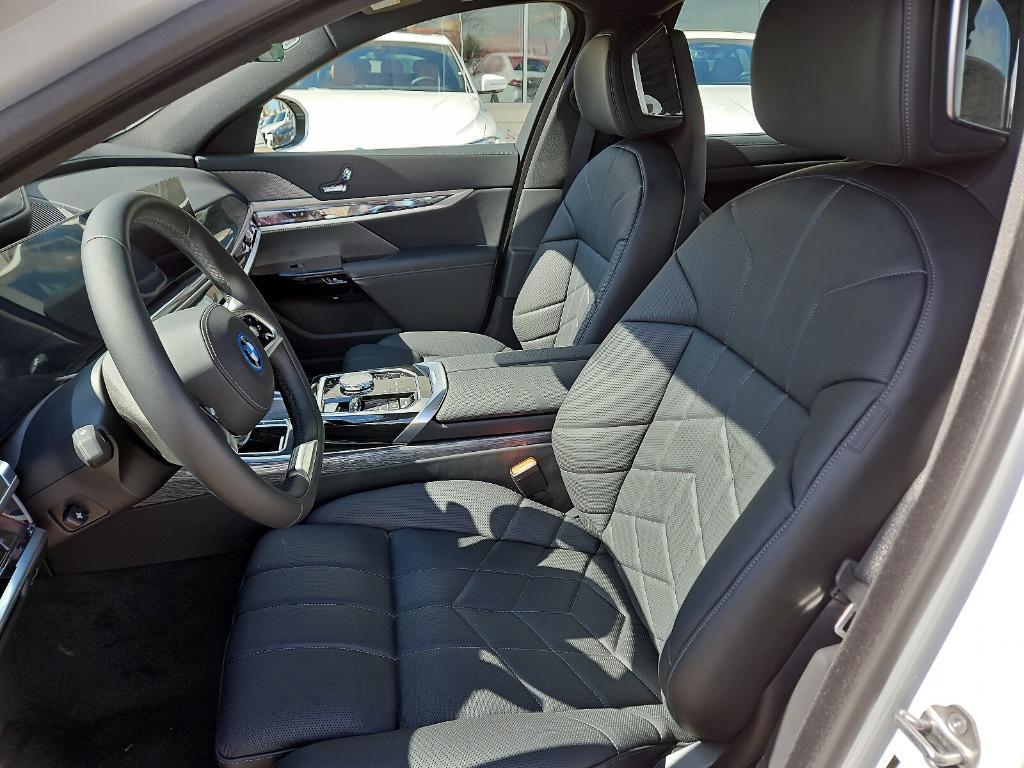 new 2024 BMW i7 car, priced at $85,995