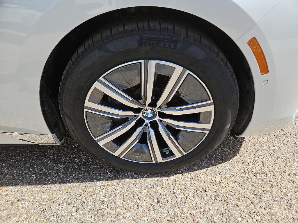 new 2024 BMW i7 car, priced at $85,995