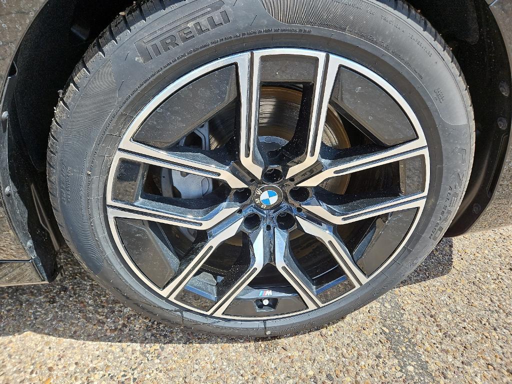 new 2024 BMW i7 car, priced at $96,995