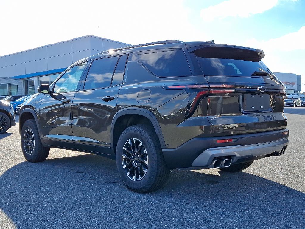 new 2025 Chevrolet Traverse car, priced at $53,905