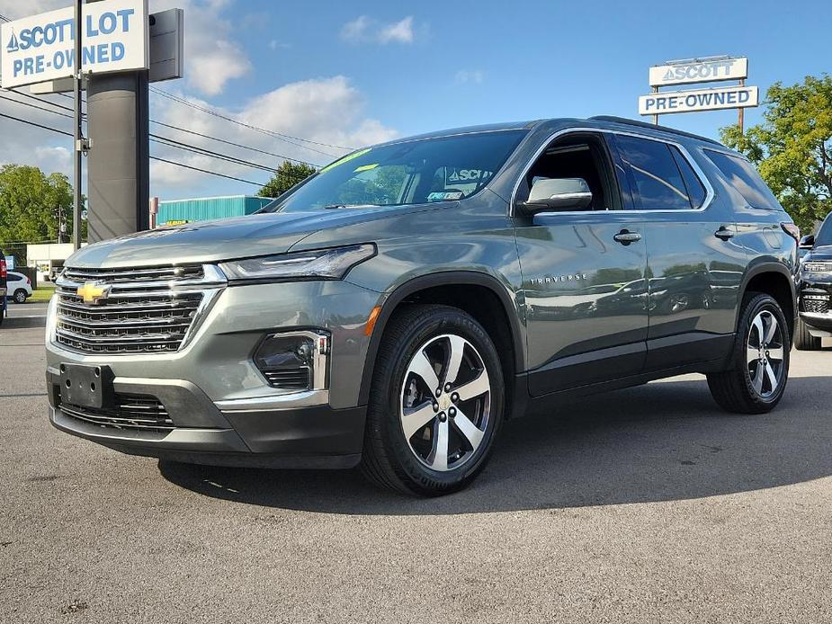 used 2023 Chevrolet Traverse car, priced at $36,495