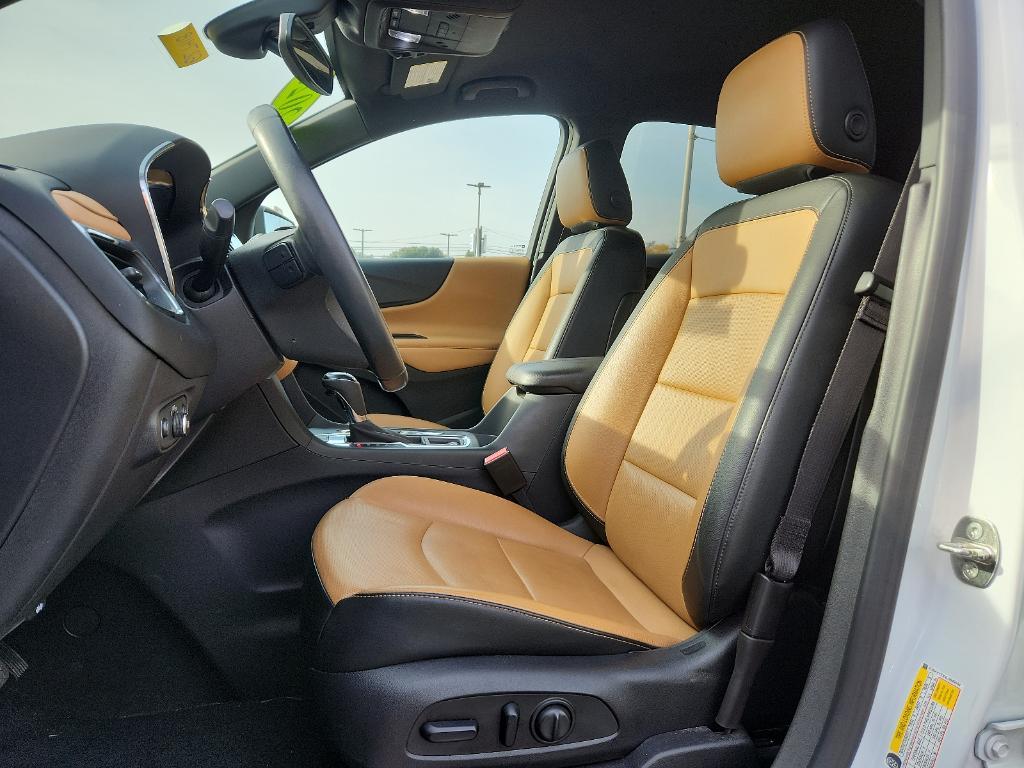 used 2020 Chevrolet Equinox car, priced at $20,895