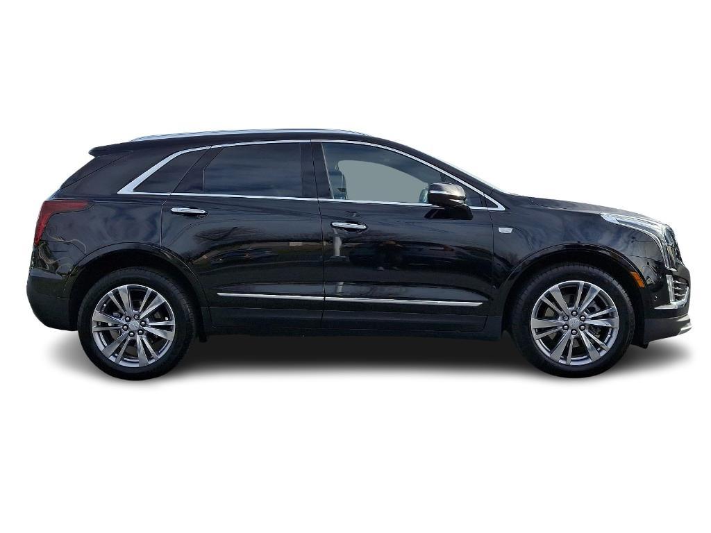 used 2024 Cadillac XT5 car, priced at $47,981