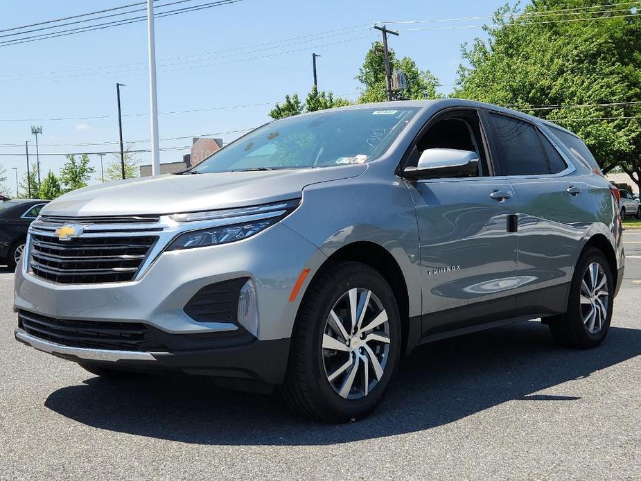 new 2024 Chevrolet Equinox car, priced at $34,090