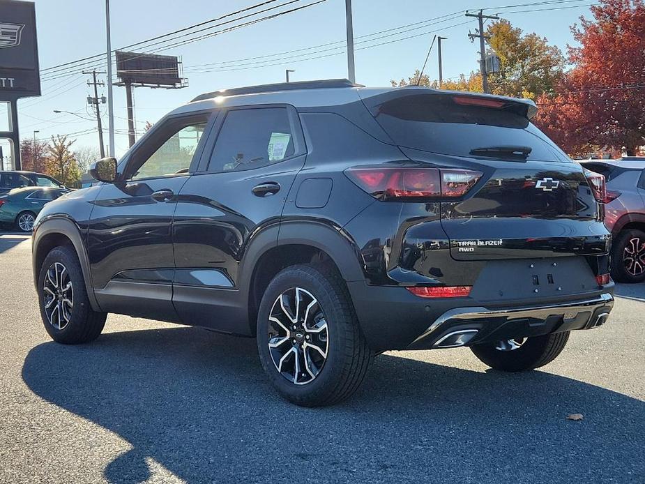 new 2025 Chevrolet TrailBlazer car, priced at $33,680