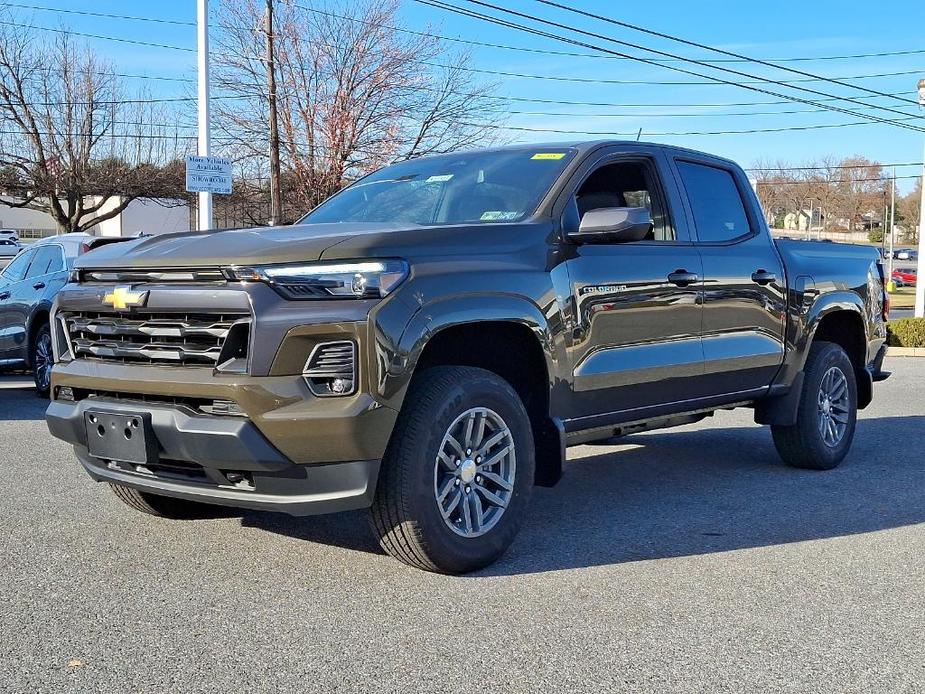 new 2024 Chevrolet Colorado car, priced at $45,420