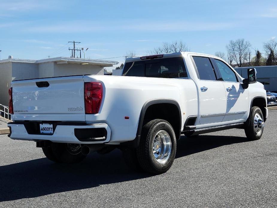 new 2024 Chevrolet Silverado 3500 car, priced at $91,620