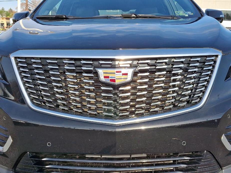 used 2021 Cadillac XT5 car, priced at $31,995