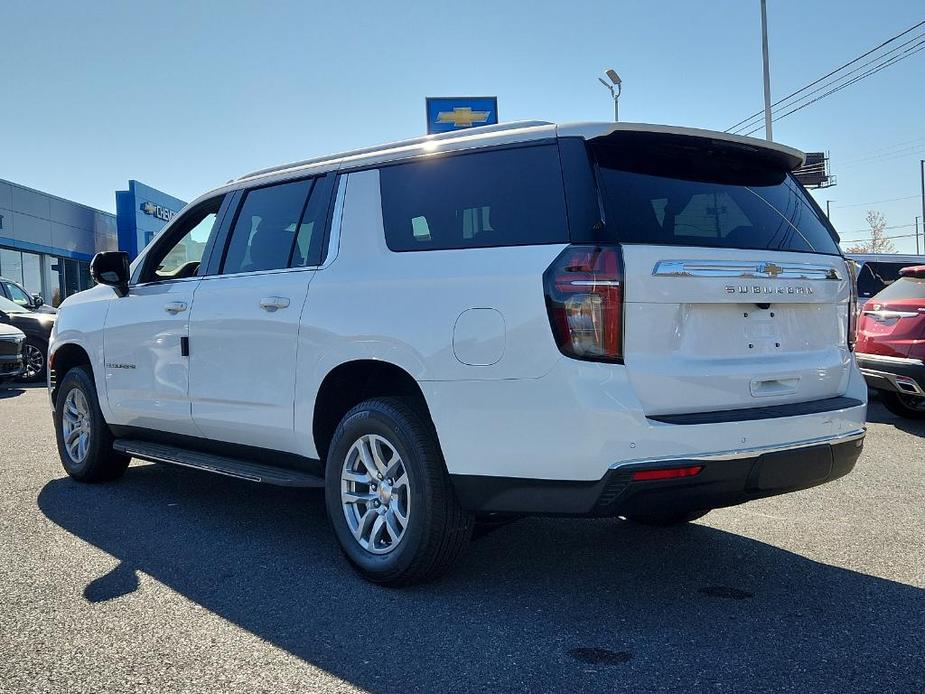 new 2024 Chevrolet Suburban car, priced at $64,940