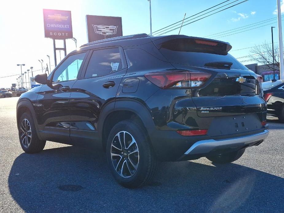 new 2025 Chevrolet TrailBlazer car, priced at $28,585