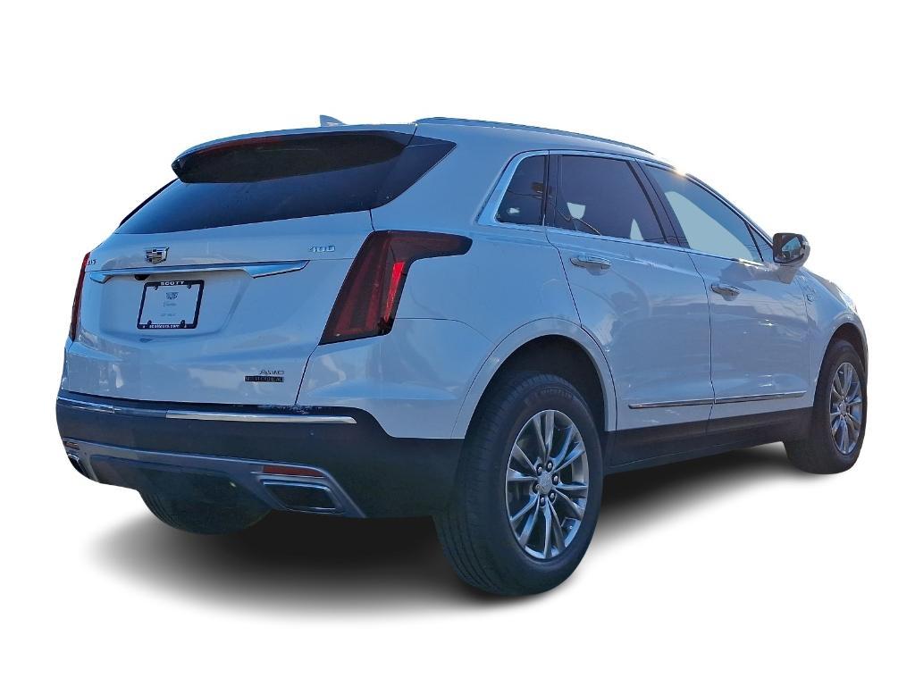 used 2022 Cadillac XT5 car, priced at $33,981