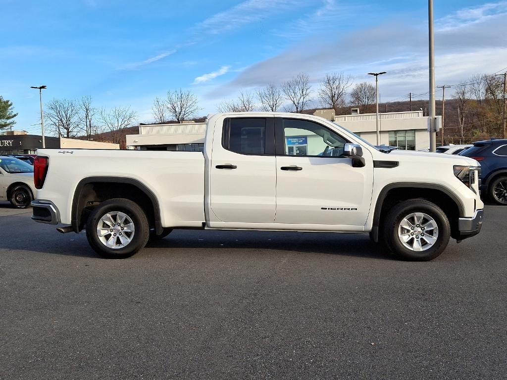 used 2024 GMC Sierra 1500 car, priced at $43,695