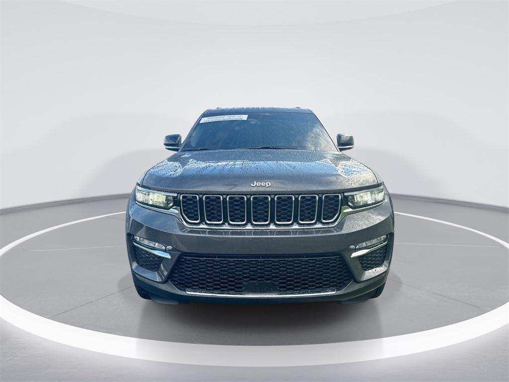 used 2022 Jeep Grand Cherokee car, priced at $31,800