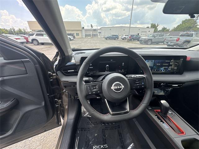 new 2025 Nissan Kicks car, priced at $30,848
