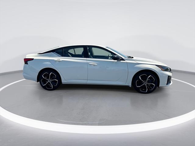 new 2025 Nissan Altima car, priced at $29,163