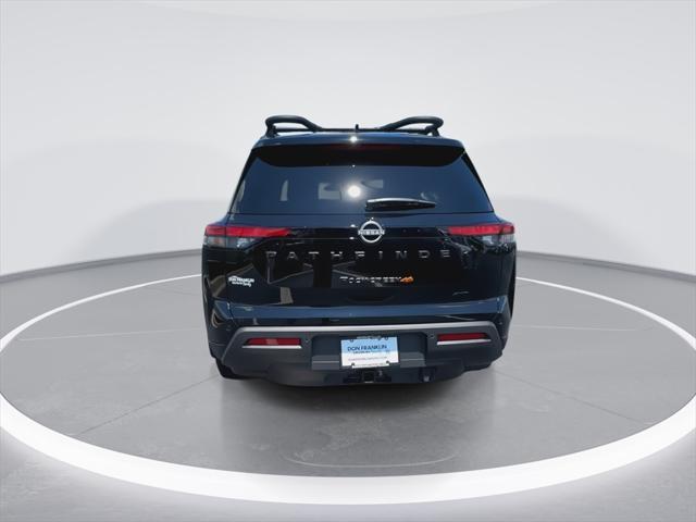 new 2025 Nissan Pathfinder car, priced at $42,331