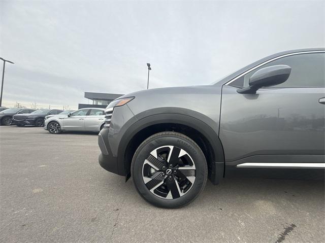 new 2025 Nissan Kicks car, priced at $124